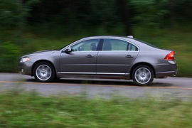 2010款沃尔沃S80L试驾