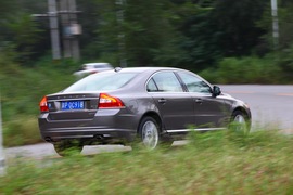 2010款沃尔沃S80L试驾