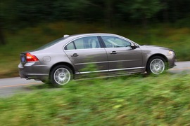 2010款沃尔沃S80L试驾