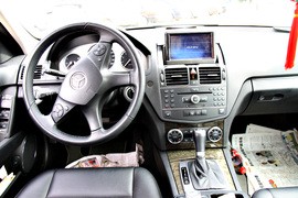 2009款奔驰C300
