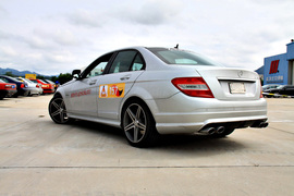 2009款奔驰C300