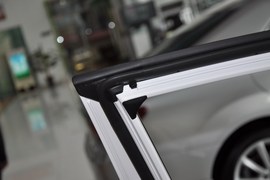 2011款一汽丰田新卡罗拉1.6GL自动型