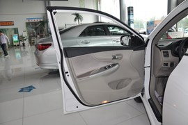 2011款一汽丰田新卡罗拉1.6GL自动型