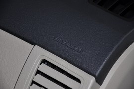 2011款一汽丰田新卡罗拉1.6GL自动型
