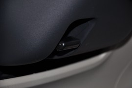 2011款一汽丰田新卡罗拉1.6GL自动型