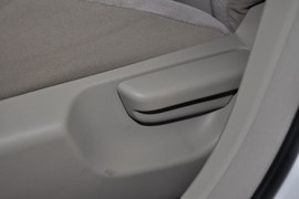 2011款一汽丰田新卡罗拉1.6GL自动型