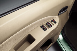 2010款风行景逸1.5XL