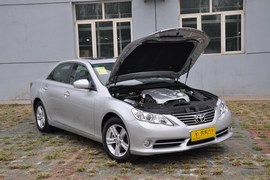 2010款一汽丰田新锐志2.5V风度箐英版