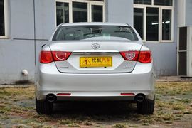 2010款一汽丰田新锐志2.5V风度箐英版