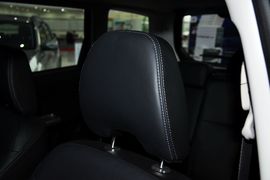 2010款斯巴鲁森林人2.5XS十万同辉纪念版
