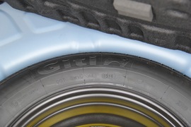 2016款长安逸动XT