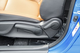 2016款长安逸动XT