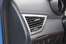 2016款长安逸动XT