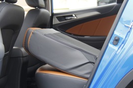 2016款长安逸动XT