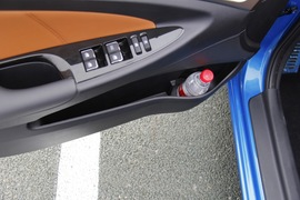 2016款长安逸动XT