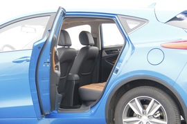 2016款长安逸动XT