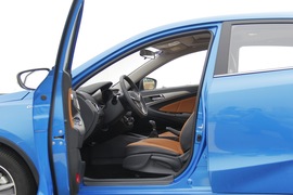 2016款长安逸动XT