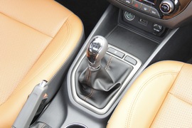 2016款长安逸动XT