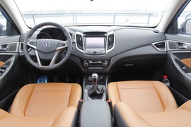 2016款长安逸动XT