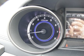 2016款长安逸动1.6L