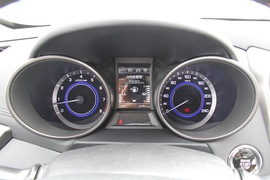 2016款长安逸动1.6L