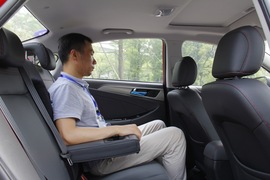 2016款长安逸动1.6L
