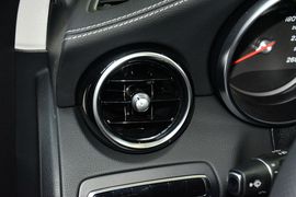 2015款奔驰C300L