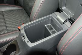 2016款奇瑞瑞虎3