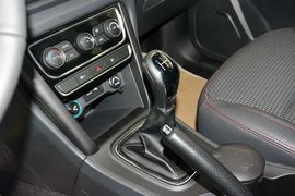 2016款奇瑞瑞虎3