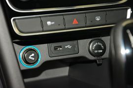 2016款奇瑞瑞虎3