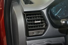 2016款奇瑞瑞虎3