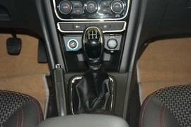 2016款奇瑞瑞虎3