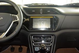 2016款奇瑞瑞虎3