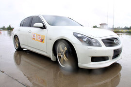 2007款英菲尼迪G35