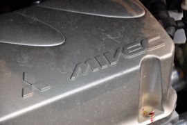 2010款比亚迪M6