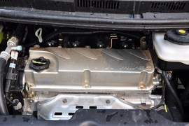 2010款比亚迪M6