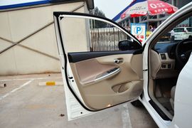 2011款一汽丰田新卡罗拉1.8GL-i