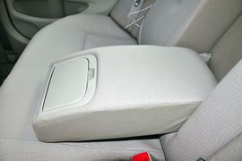 2011款一汽丰田新卡罗拉1.8GL-i