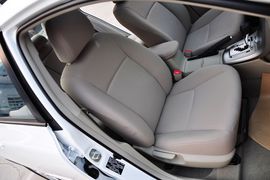 2011款一汽丰田新卡罗拉1.8GL-i