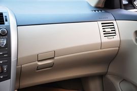 2011款一汽丰田新卡罗拉1.8GL-i