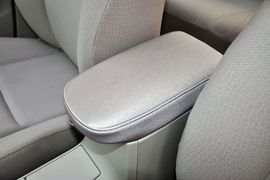 2011款一汽丰田新卡罗拉1.8GL-i
