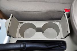 2011款一汽丰田新卡罗拉1.8GL-i