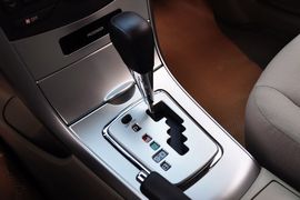2011款一汽丰田新卡罗拉1.8GL-i