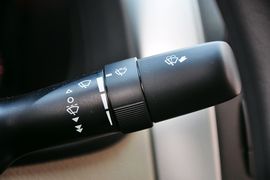 2011款一汽丰田新卡罗拉1.8GL-i