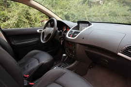2010款标致207两厢1.6L手自一体深度试驾
