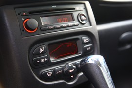 2010款标致207两厢1.6L手自一体深度试驾
