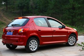 2010款标致207两厢1.6L手自一体深度试驾