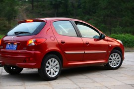 2010款标致207两厢1.6L手自一体深度试驾
