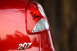 2010款标致207两厢1.6L手自一体深度试驾
