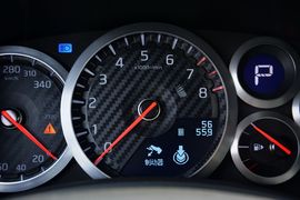 2015款日产GT-R